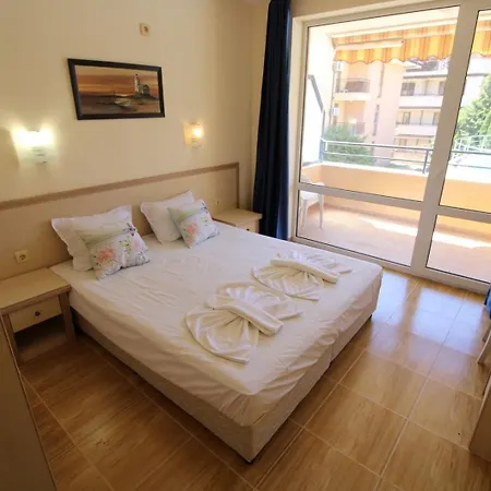 Paradise Dreams - Menada Daire *